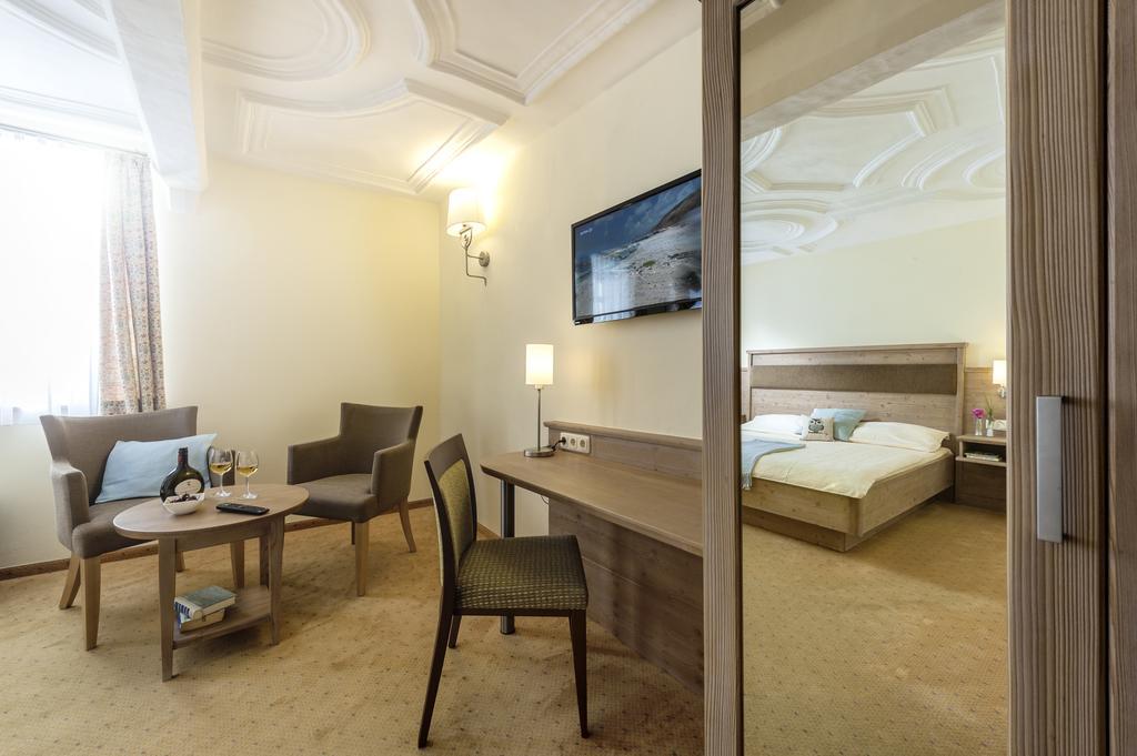 Loewen Hotel & Restaurant Marktbreit Dış mekan fotoğraf