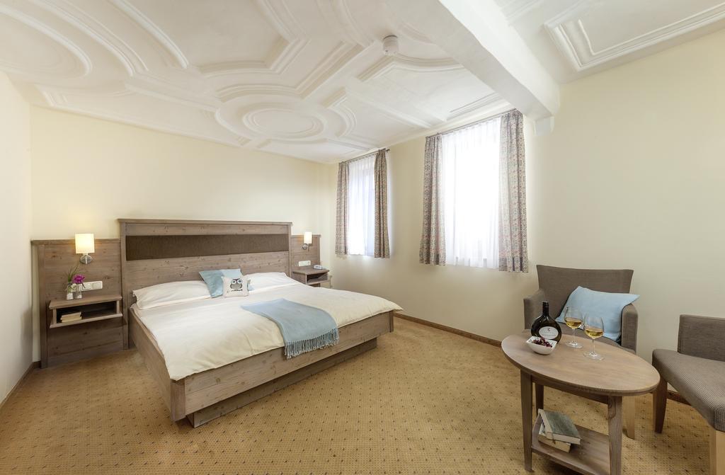 Loewen Hotel & Restaurant Marktbreit Dış mekan fotoğraf